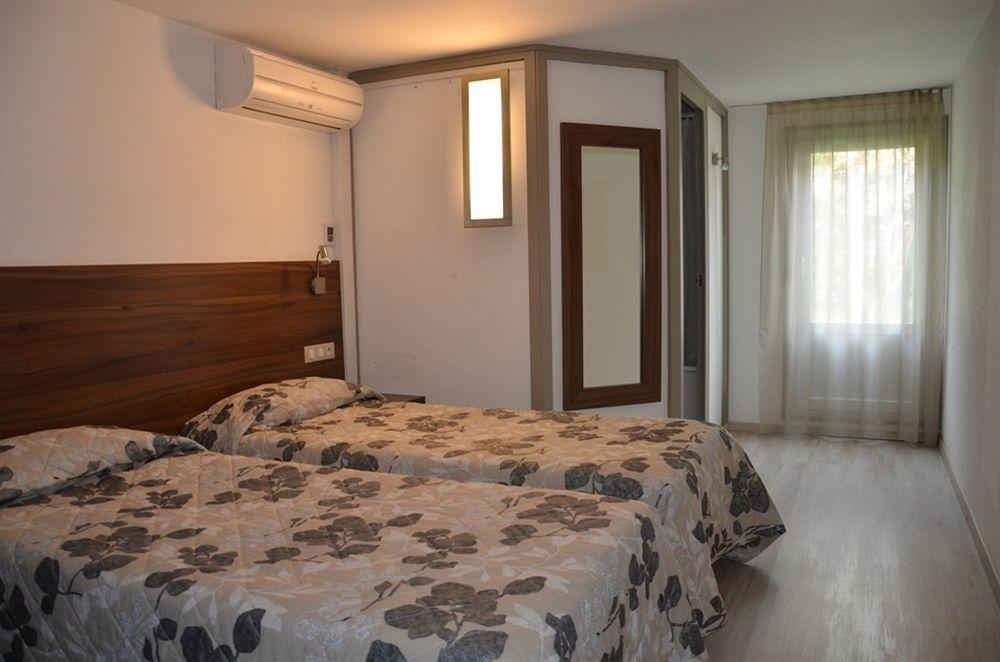 Brit Hotel Plaisance A9/A61 Narbonne Ngoại thất bức ảnh