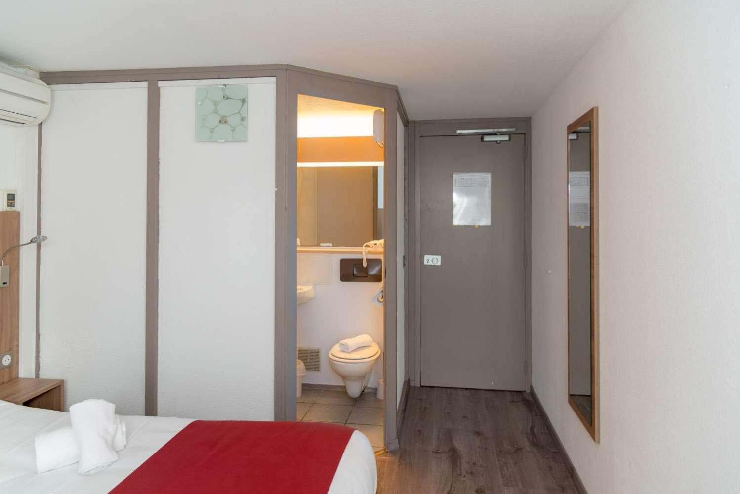 Brit Hotel Plaisance A9/A61 Narbonne Ngoại thất bức ảnh