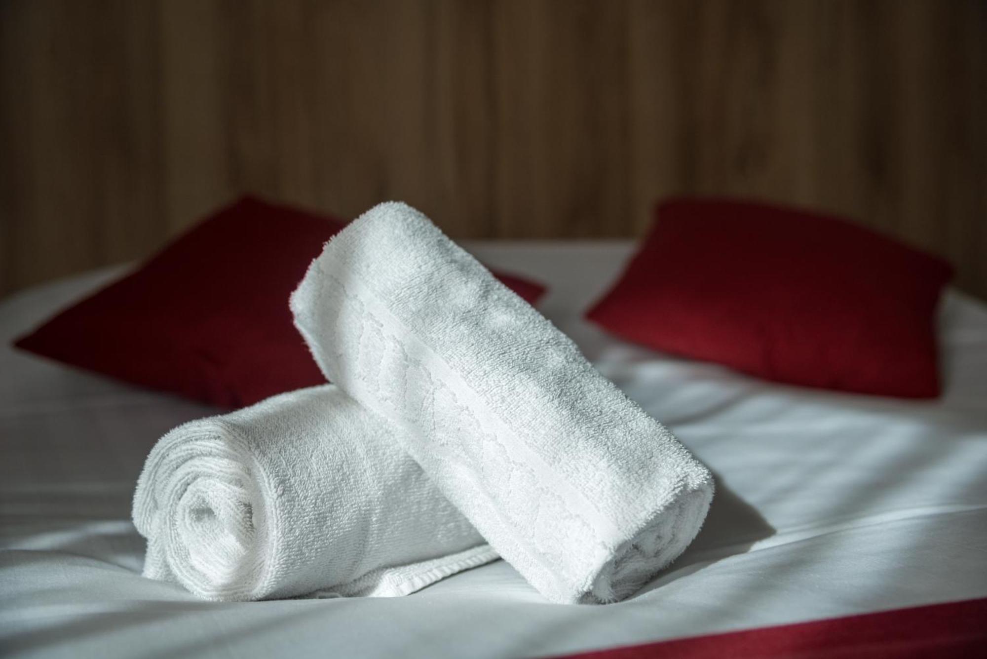 Brit Hotel Plaisance A9/A61 Narbonne Ngoại thất bức ảnh